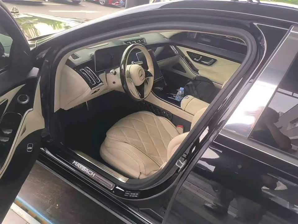 Mercedes-Benz Maybach S-class