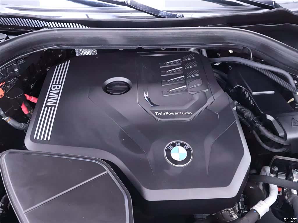 BMW X4, 2023 24