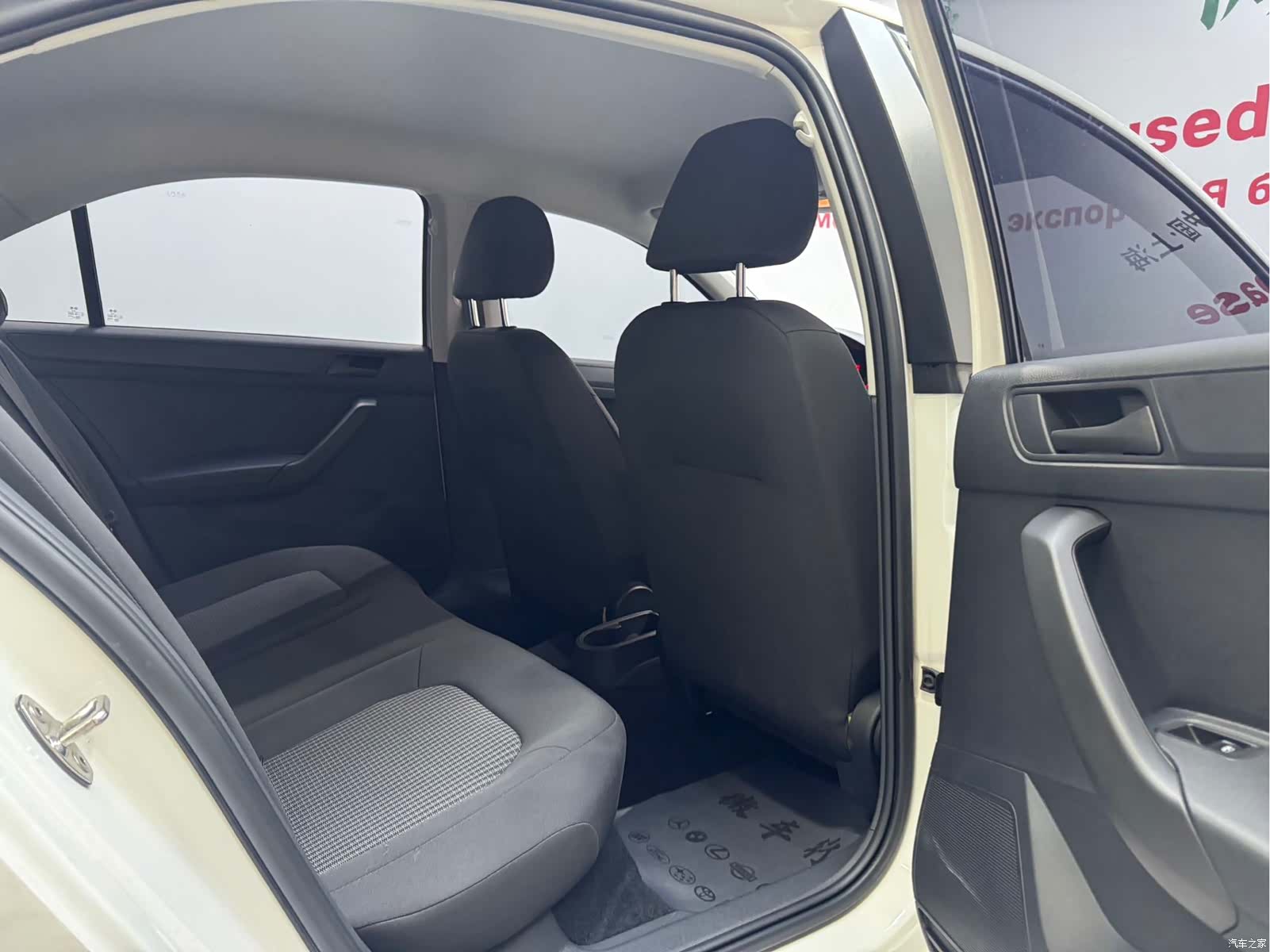 Volkswagen Santana, 2023 3