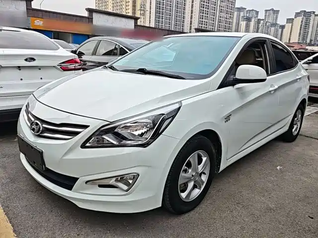 Hyundai Rien 2016 — купить из Китая под заказ