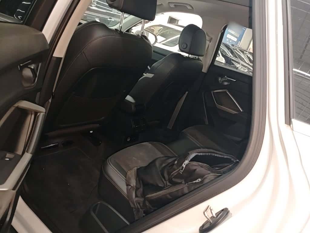 Audi Q3, 2021 17