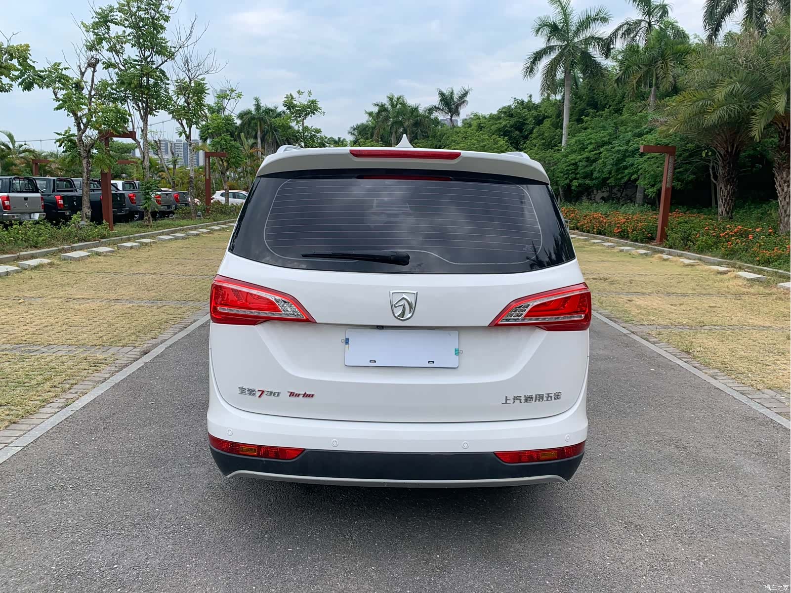 Wuling 730, 2018 все фото