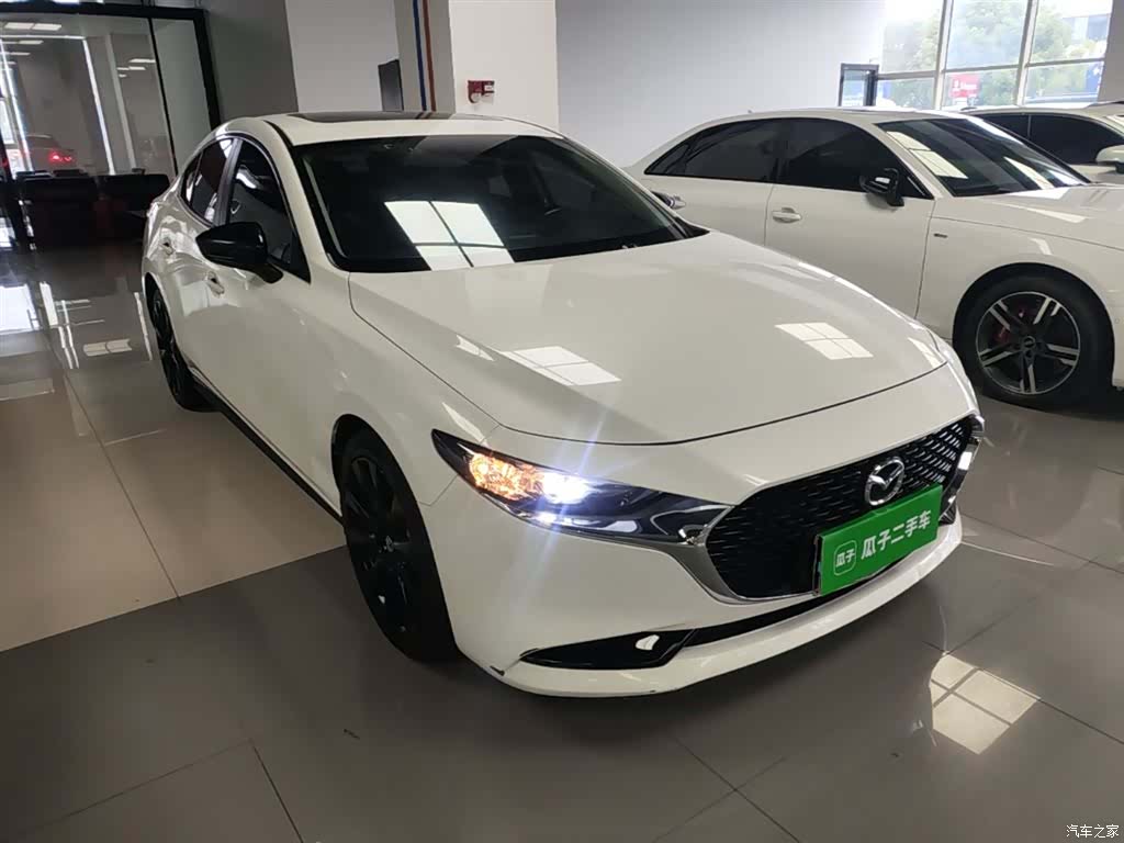 Mazda Mazda3, 2023 4