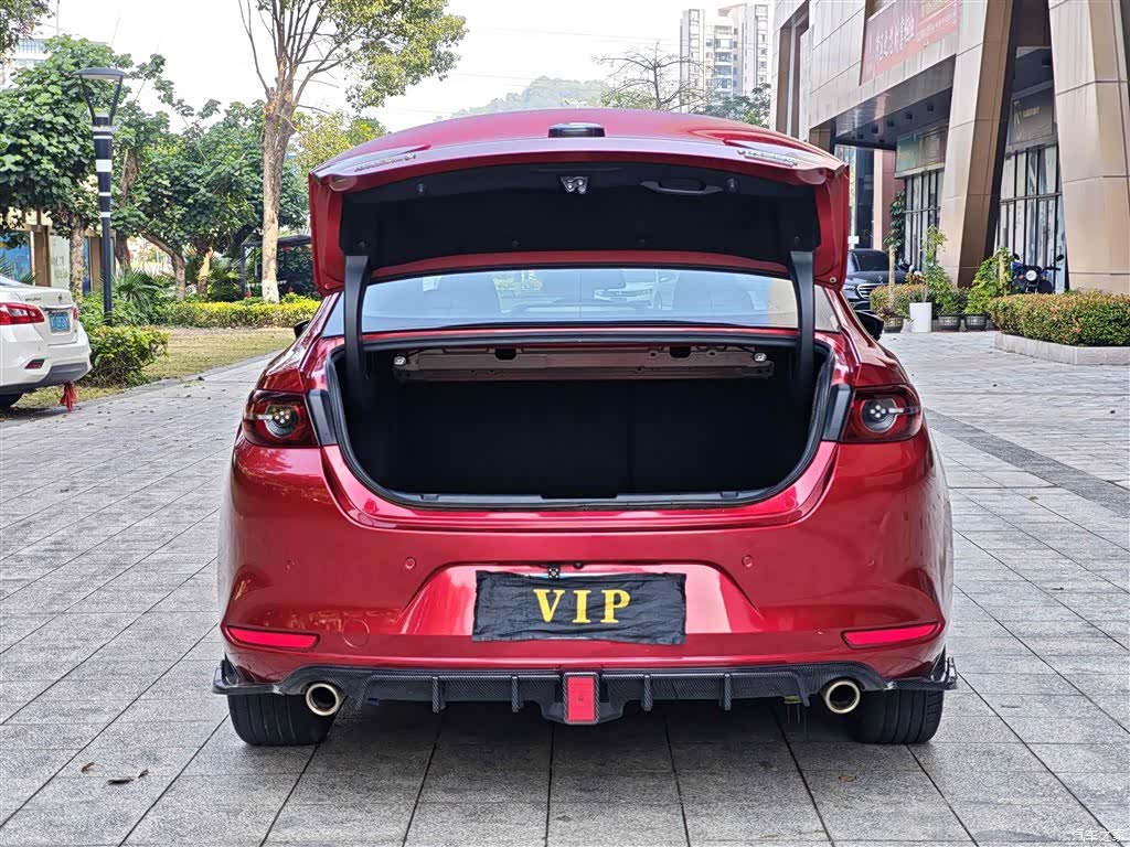 Mazda Mazda3, 2021 12