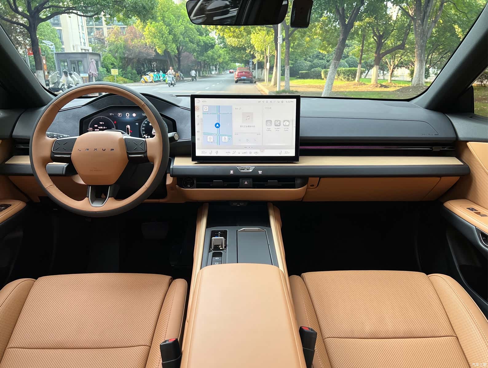 Lexus ES, 2026 12