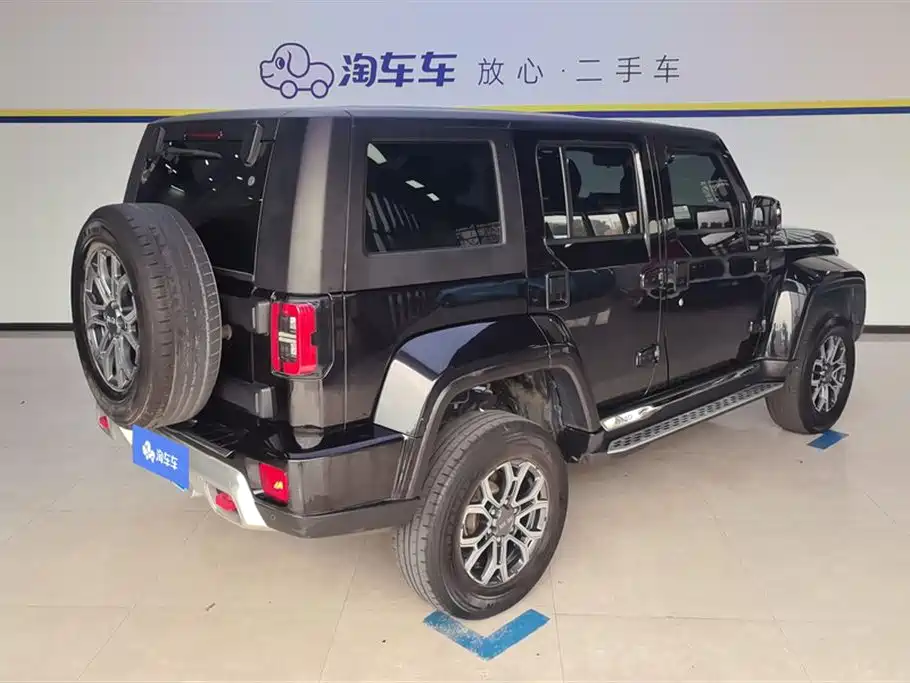 Beijing BJ40