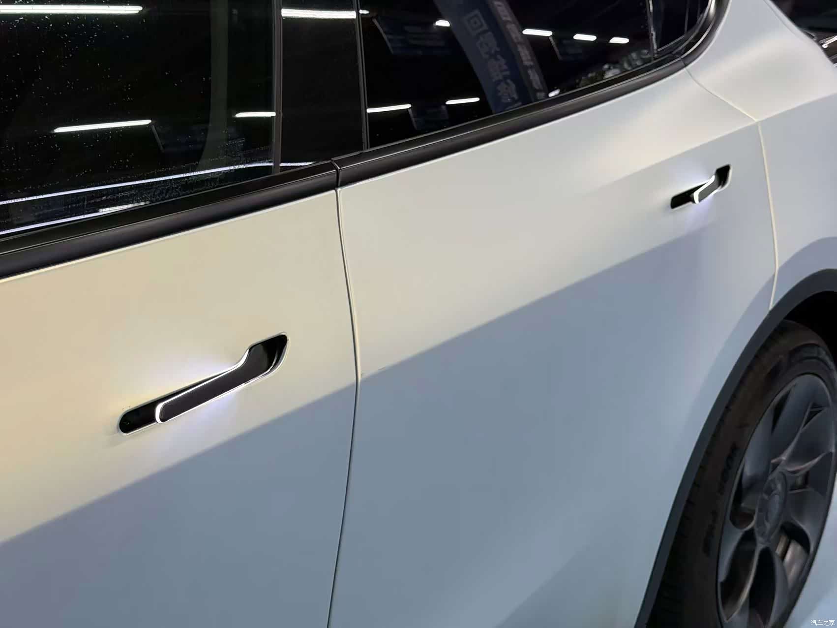 Tesla Model Y, 2022 7