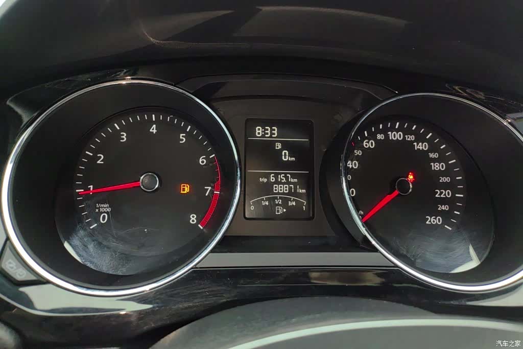 Volkswagen Sagitar, 2016 14