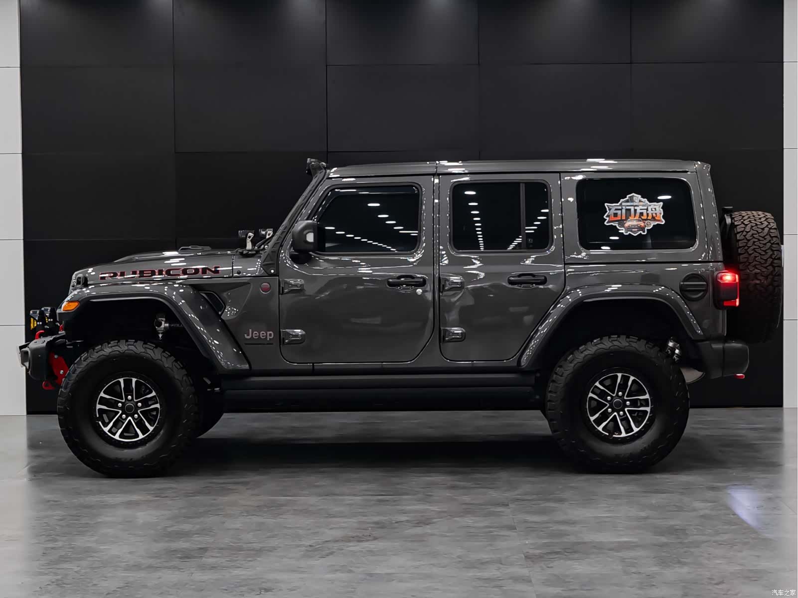 Jeep Wrangler, 2026 все фото