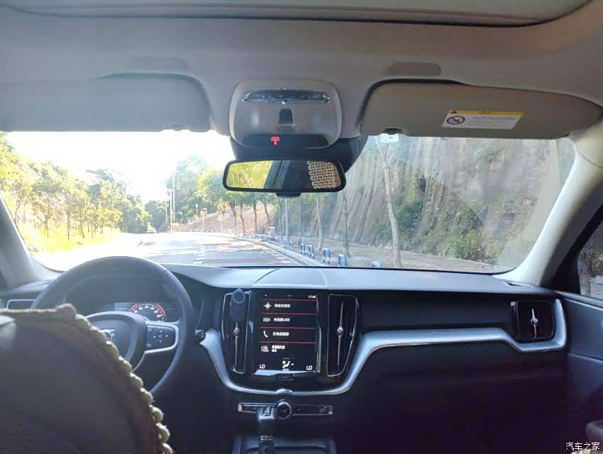 Volvo XC60, 2018 8