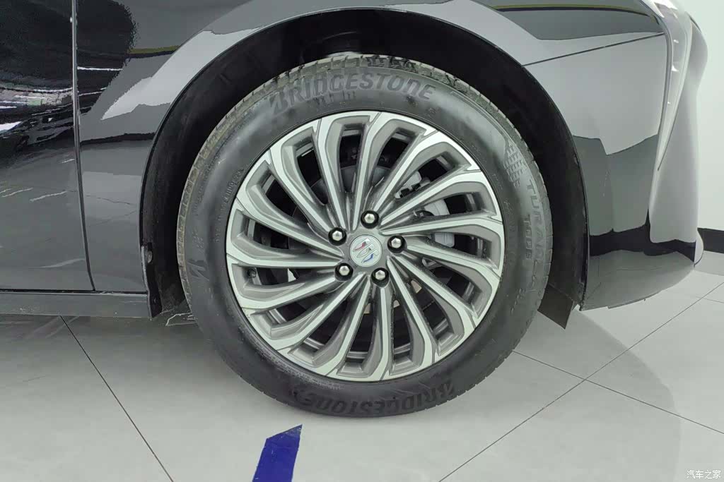 Buick LaCrosse, 2023 6