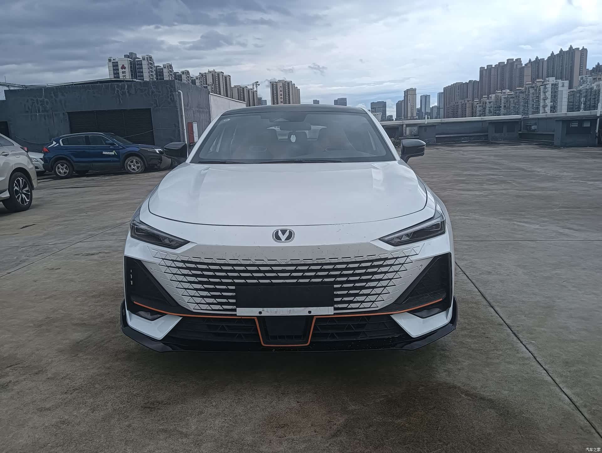 Changan UNI-V, 2023 2