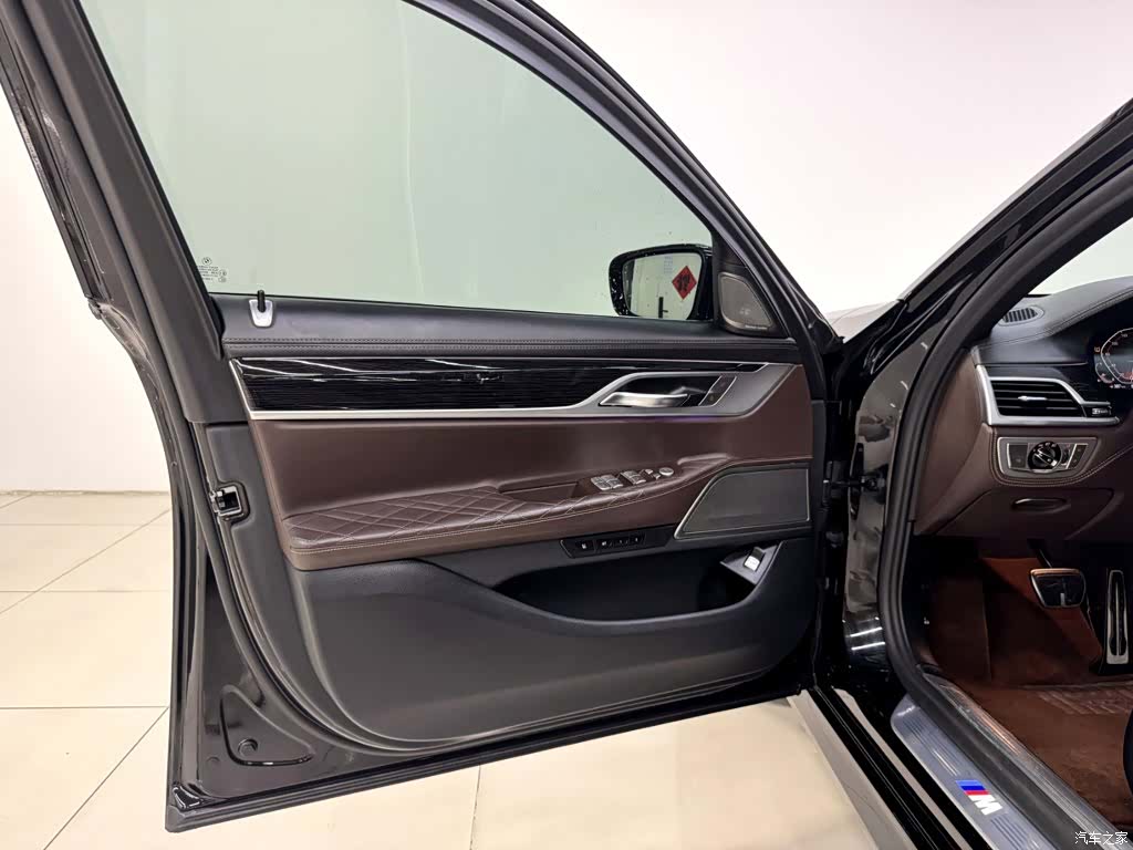 BMW 7 Series, 2019 8