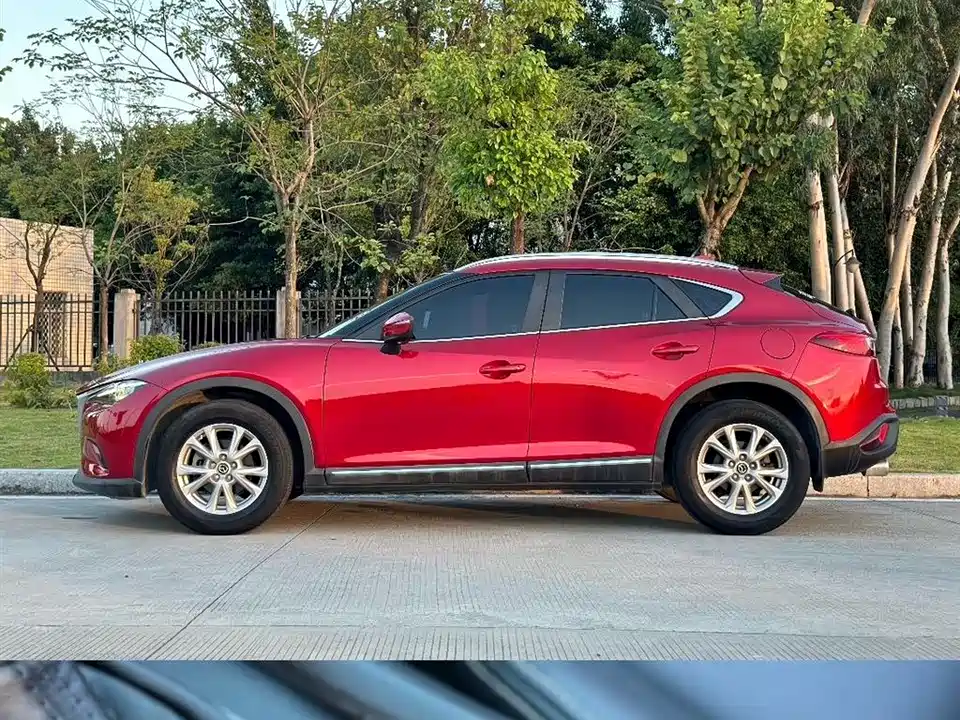 Mazda CX-4