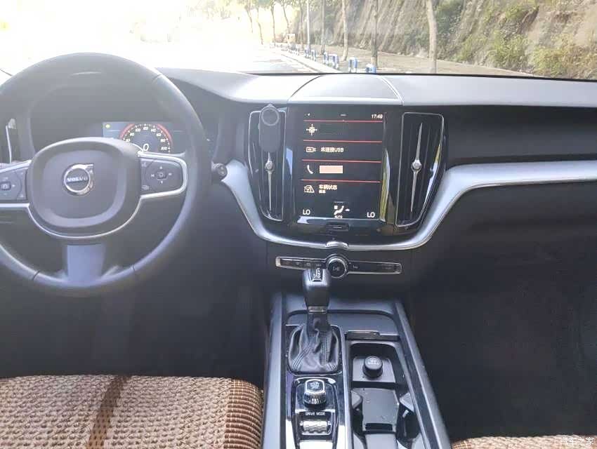 Volvo XC60, 2018 7