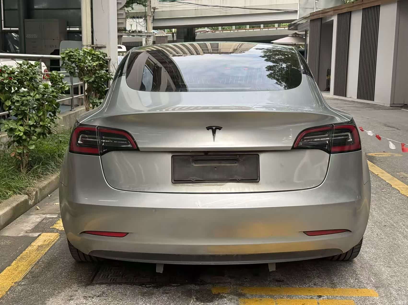 Tesla Model 3, 2020 6