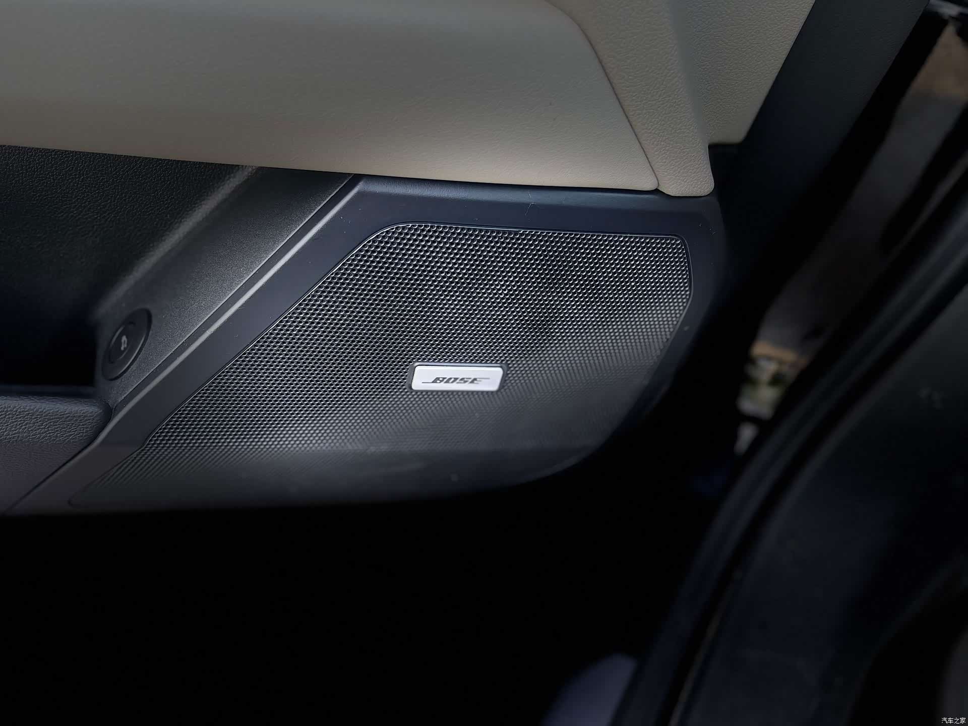 Cadillac XTS, 2018 13