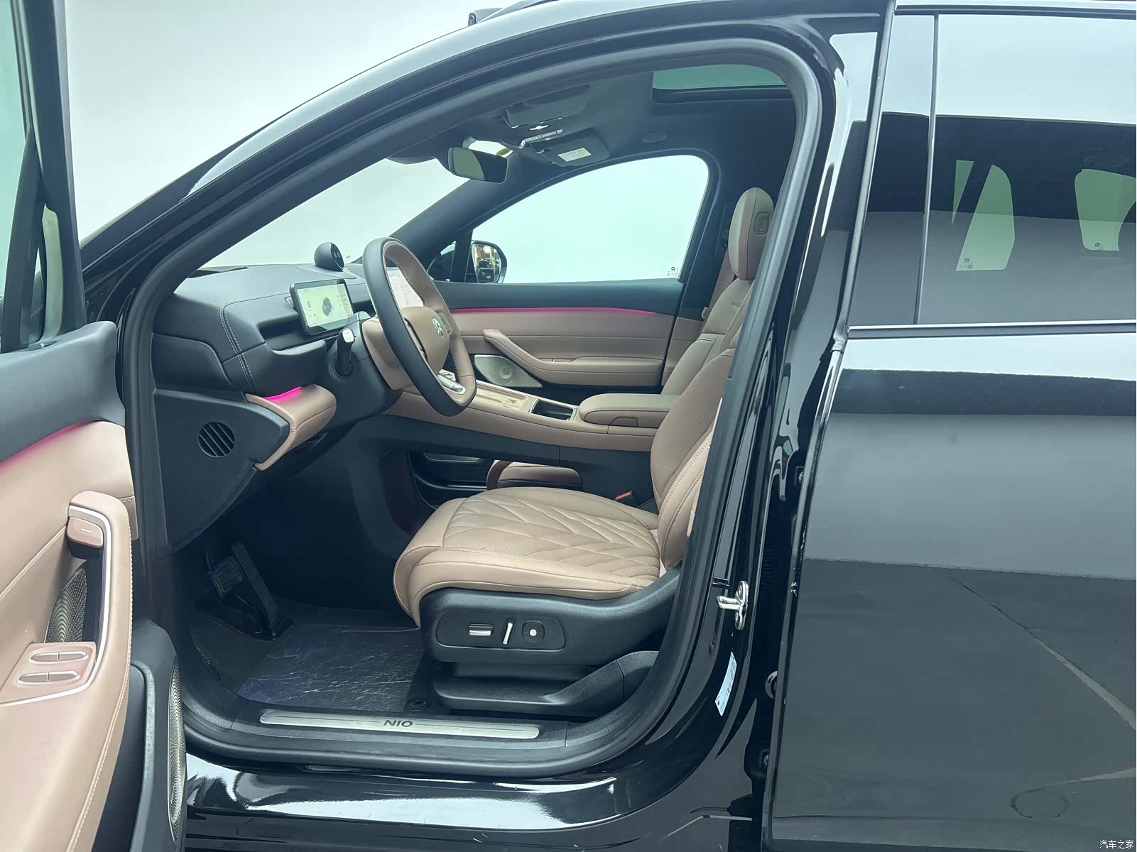 NIO ES6, 2025 9