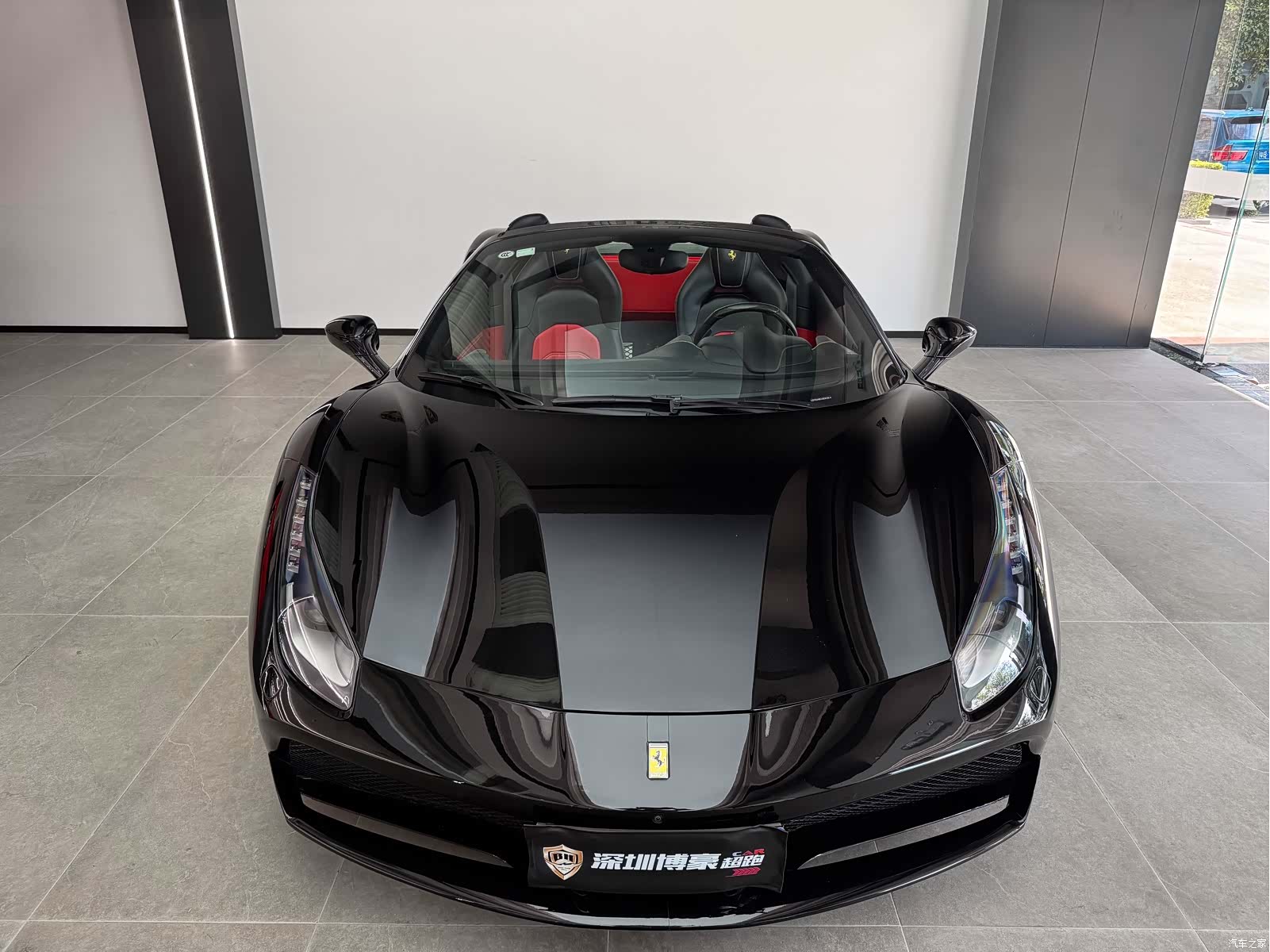 Ferrari 488, 2019 4