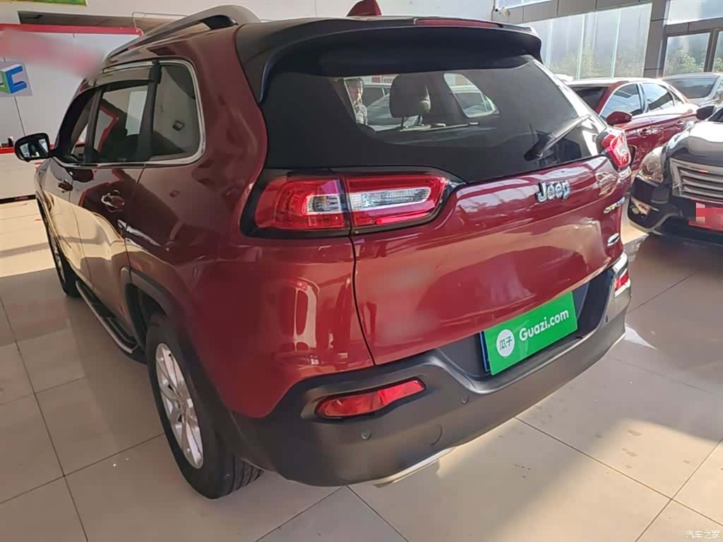 Jeep Cherokee, 2017 все фото