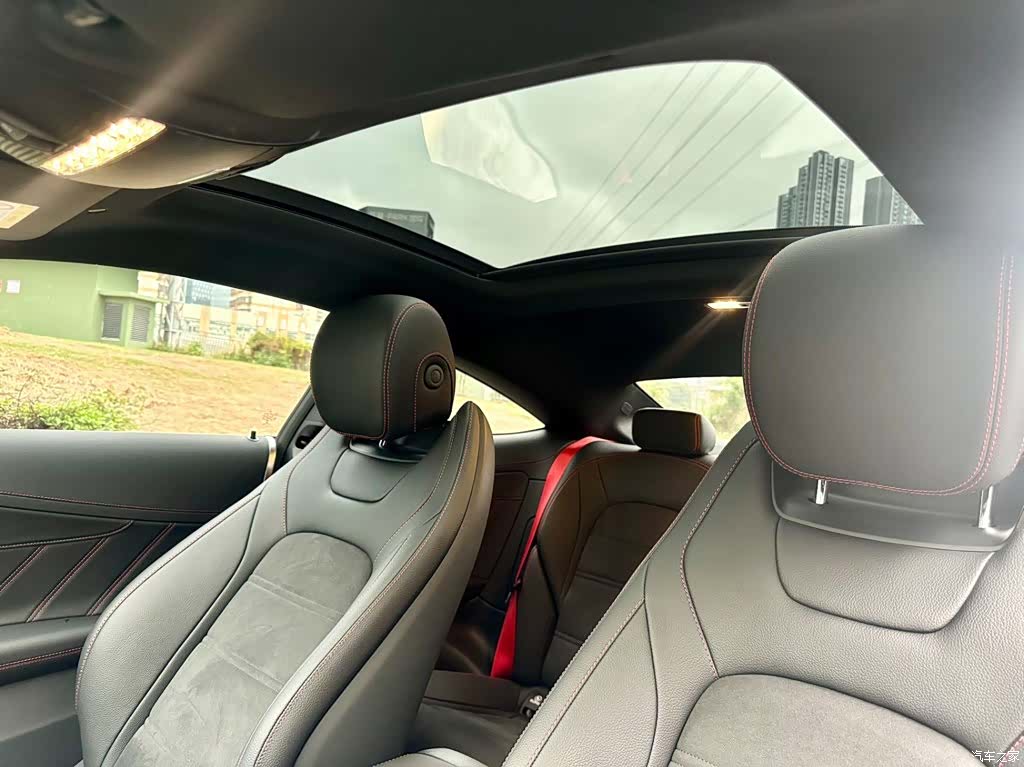 Mercedes-Benz C-Class, 2022 15