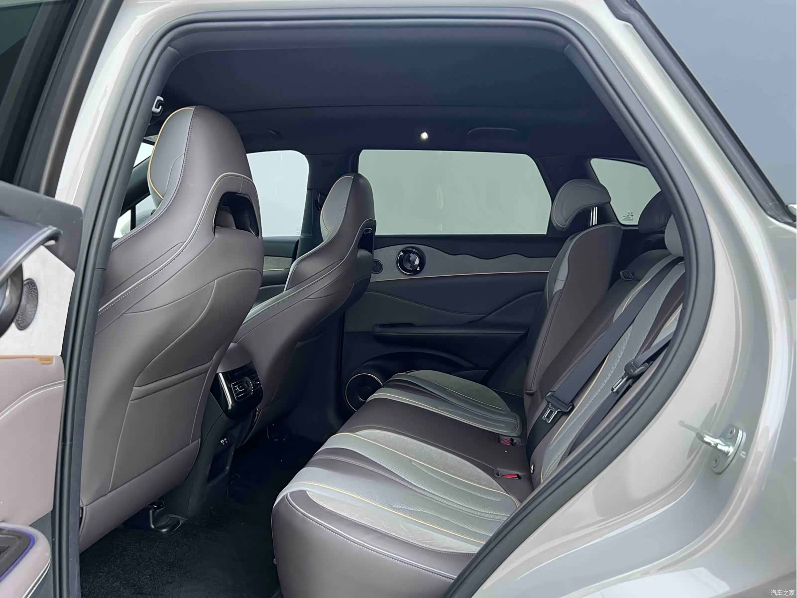 BYD 07, 2023 6