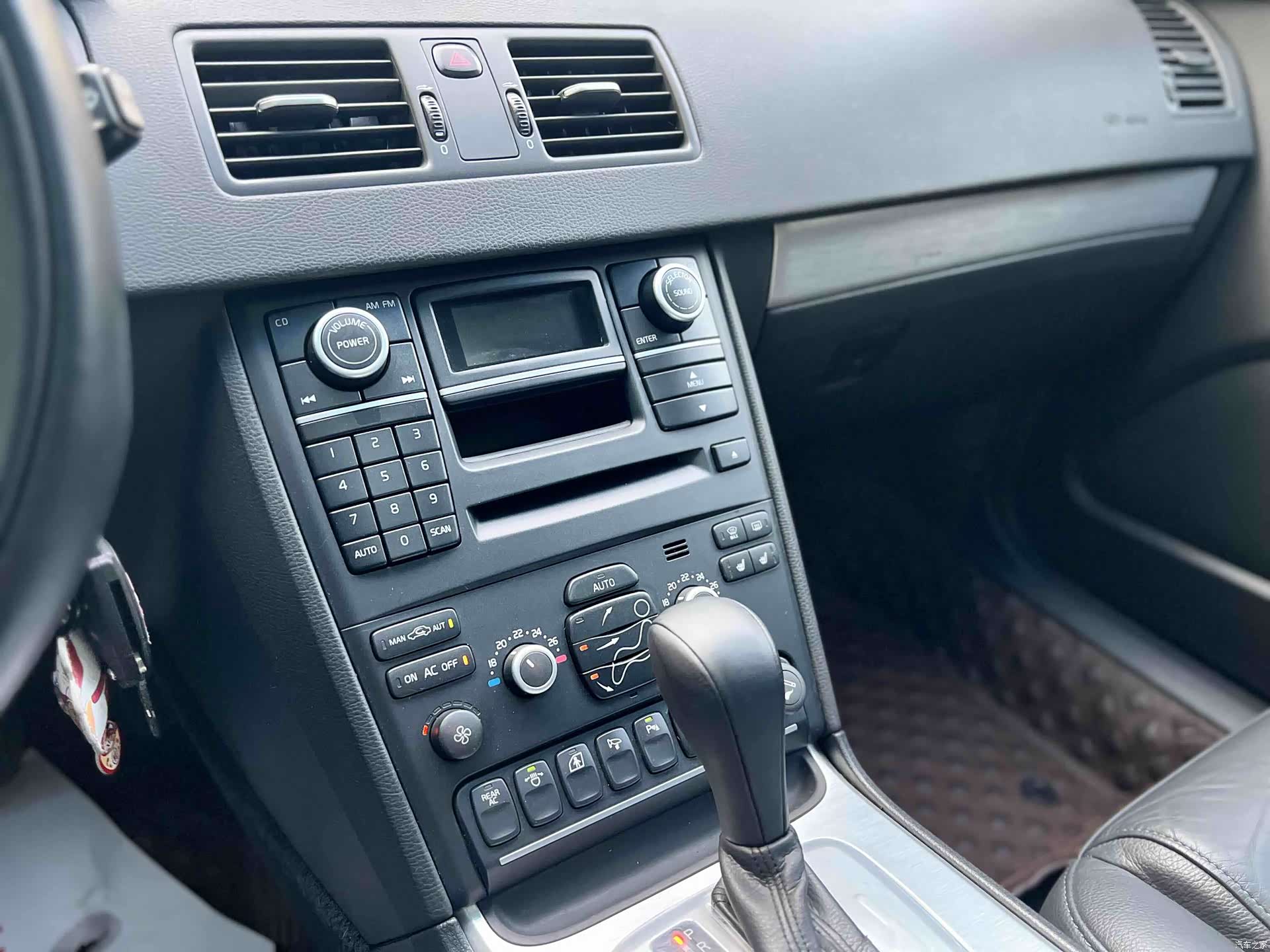 Volvo XC90, 2014 7