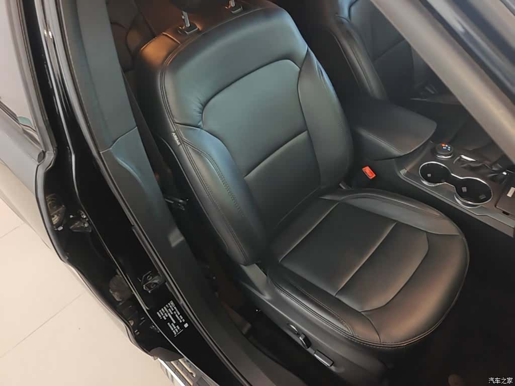 Ford Explorer, 2018 25