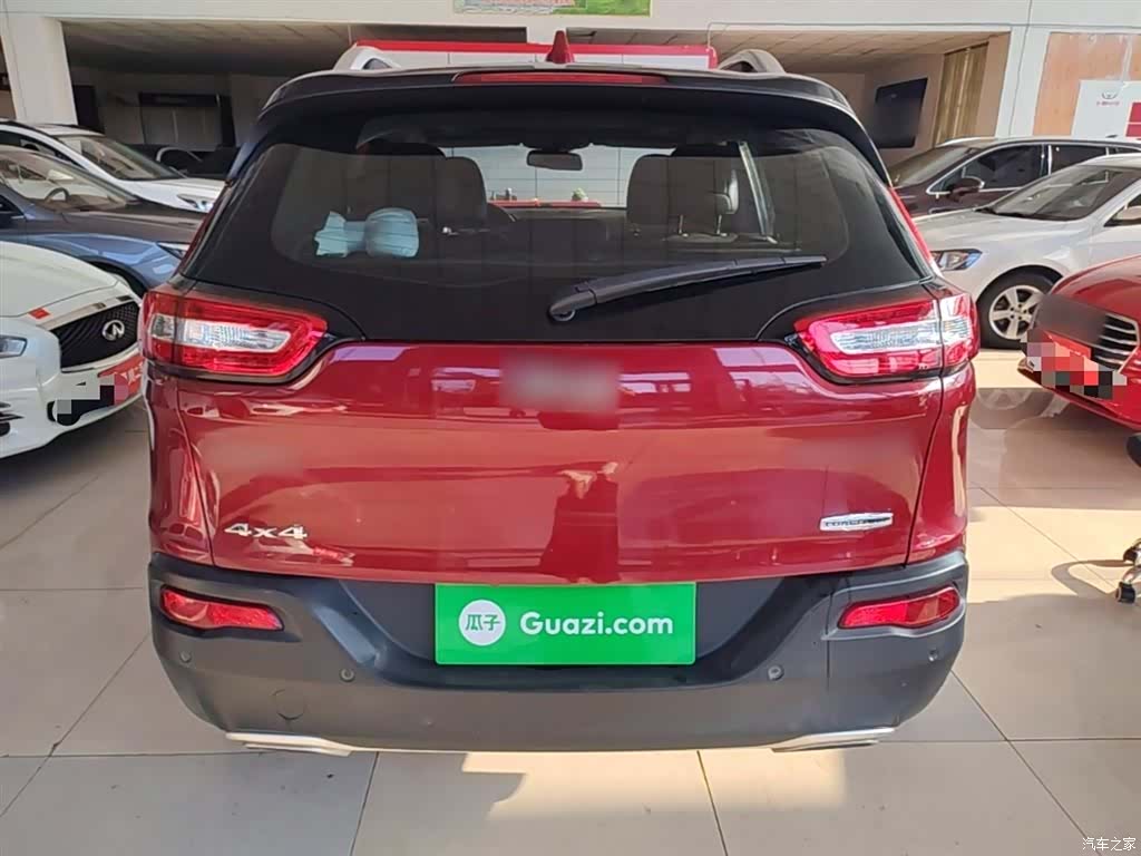 Jeep Cherokee, 2017 6
