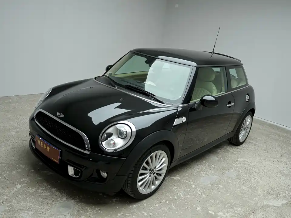 MINI MINI