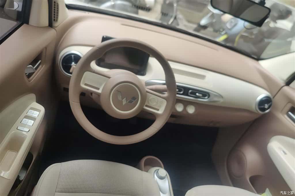 Wuling MINIEV, 2025 15