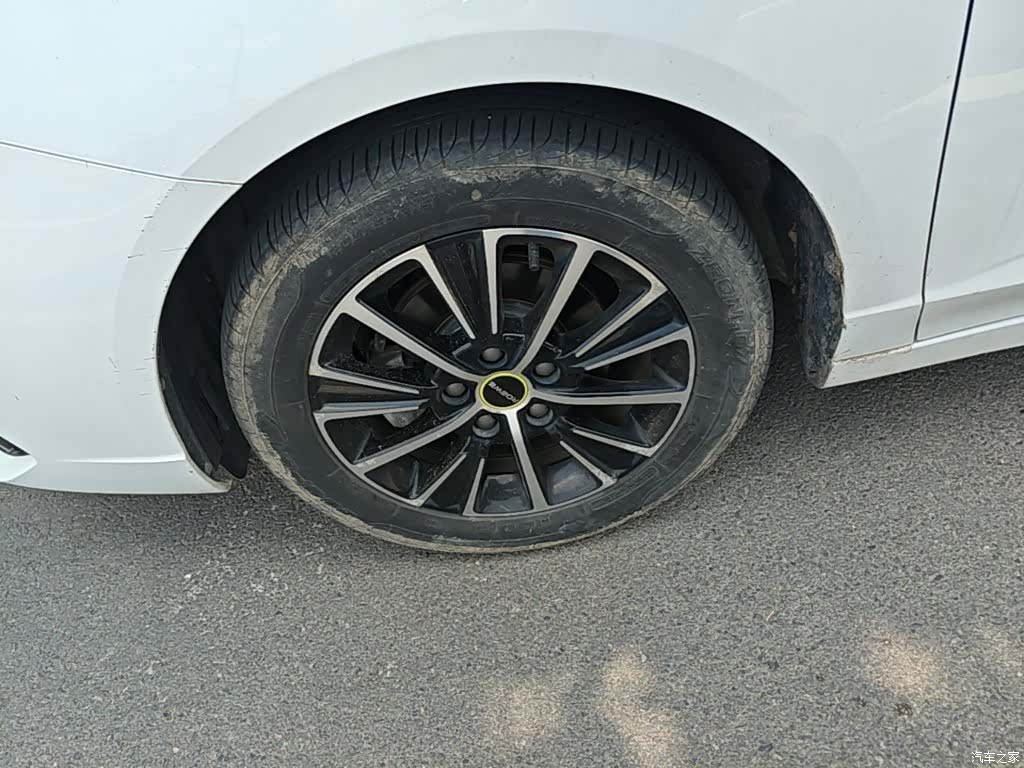 Roewe i5, 2021 23