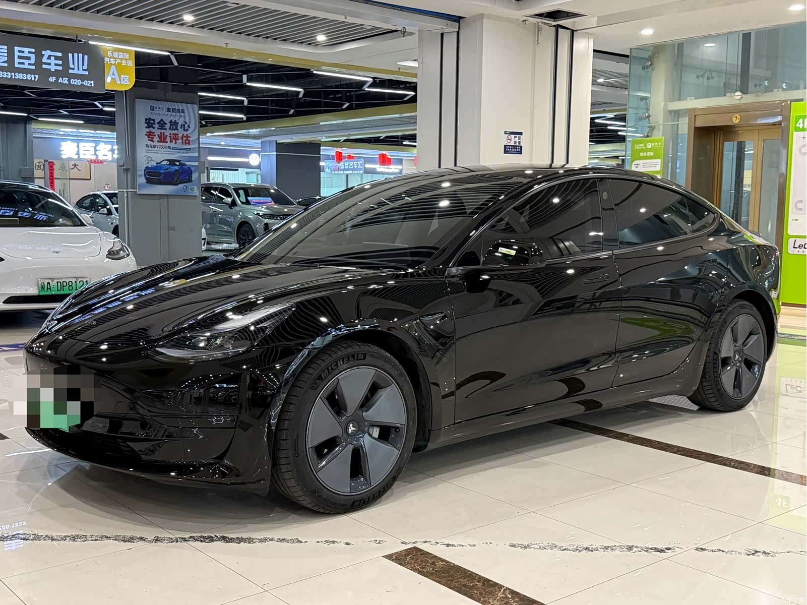 Tesla Model 3, 2021 1