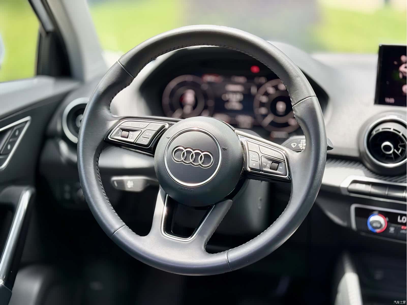 Audi e-tron, 2020 7