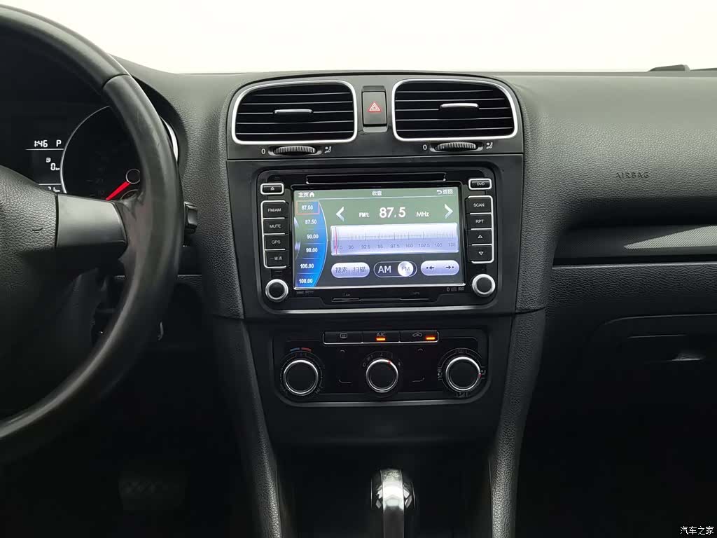 Volkswagen Golf, 2012 12