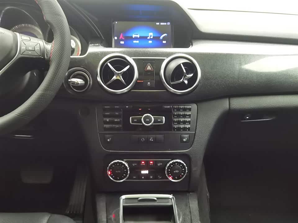 Mercedes-Benz GLK class
