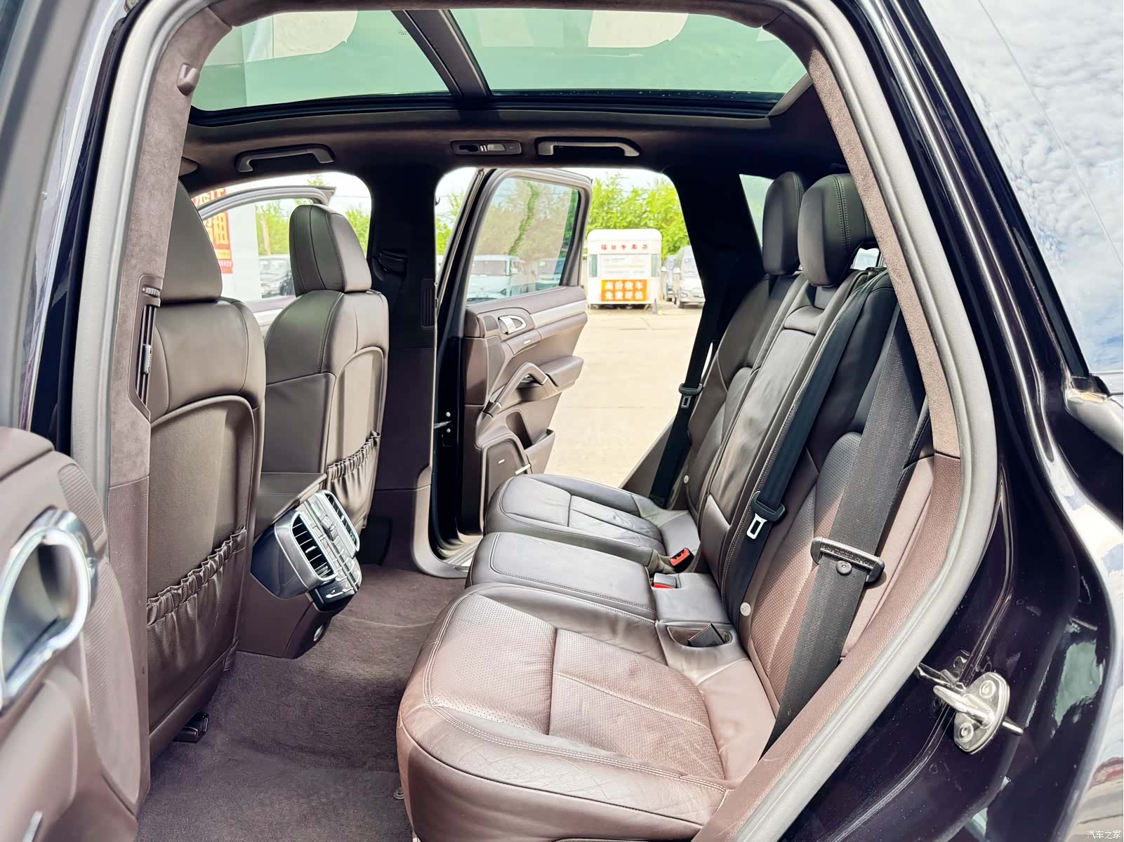 Porsche Cayenne, 2010 19