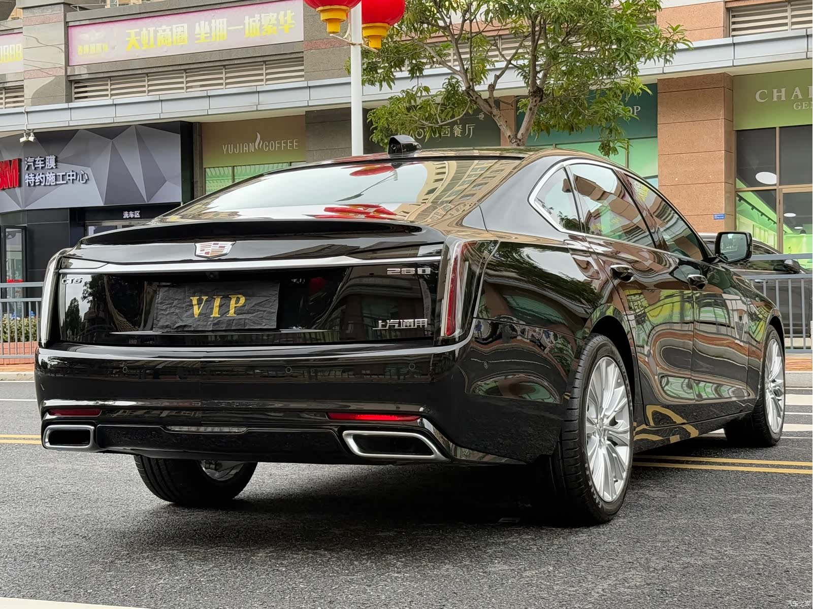 Cadillac CT6, 2026 все фото