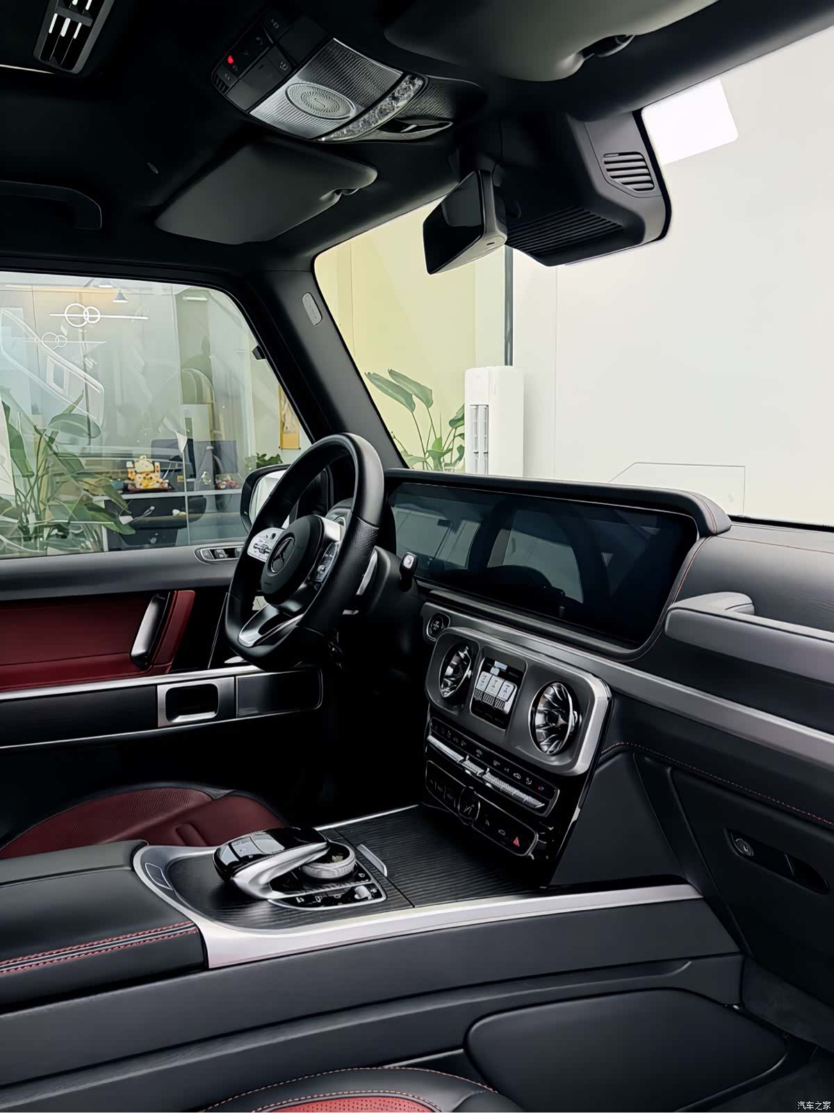 Mercedes-Benz G-Class, 2020 10