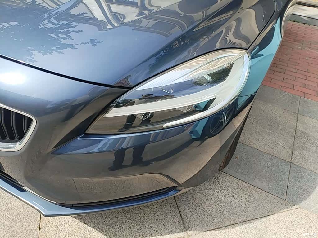 Volvo V40, 2018 24