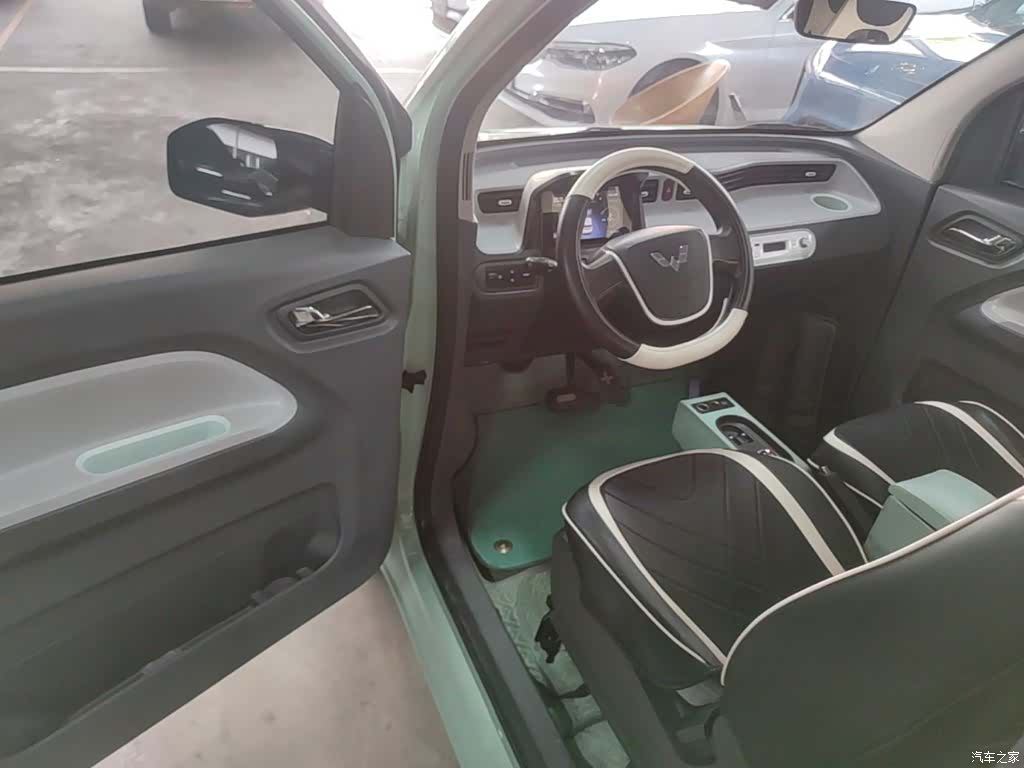 Wuling MINIEV, 2022 16
