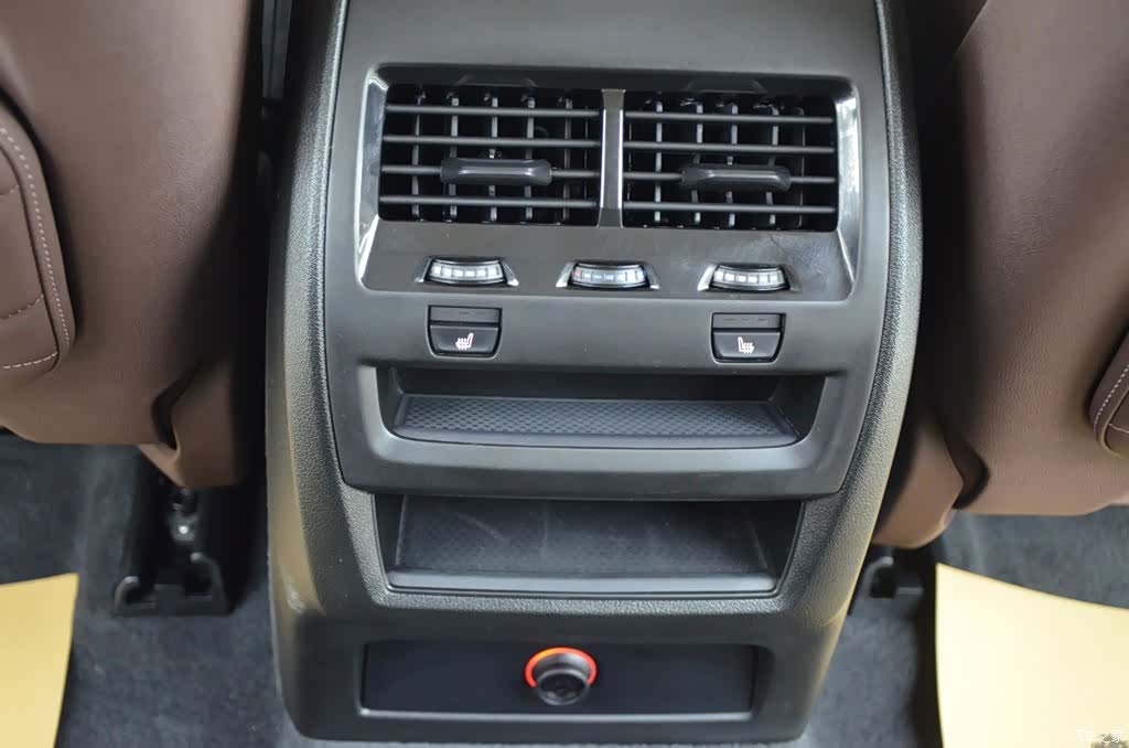 BMW X5, 2026 11