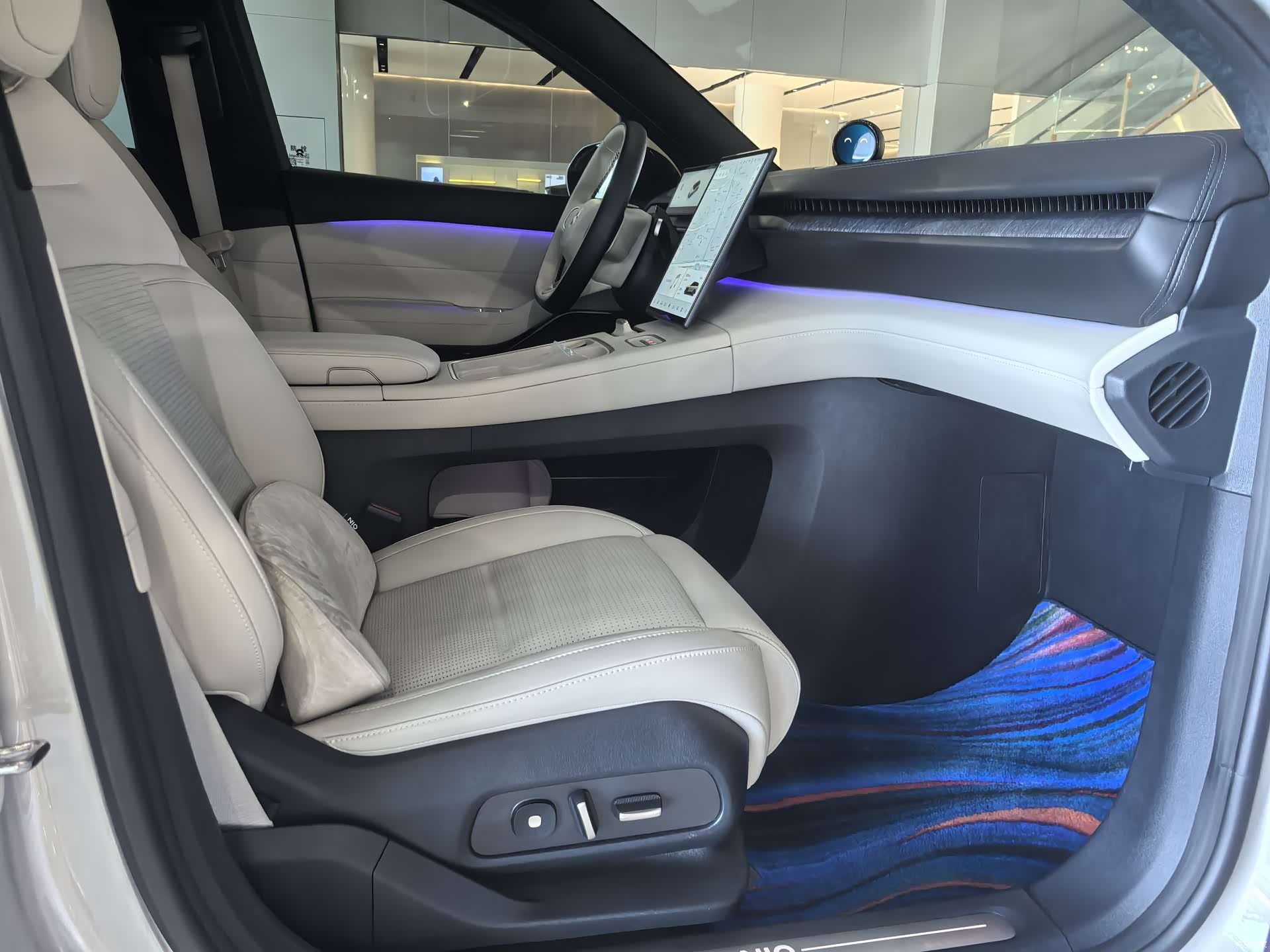 NIO ES6, 2023 11