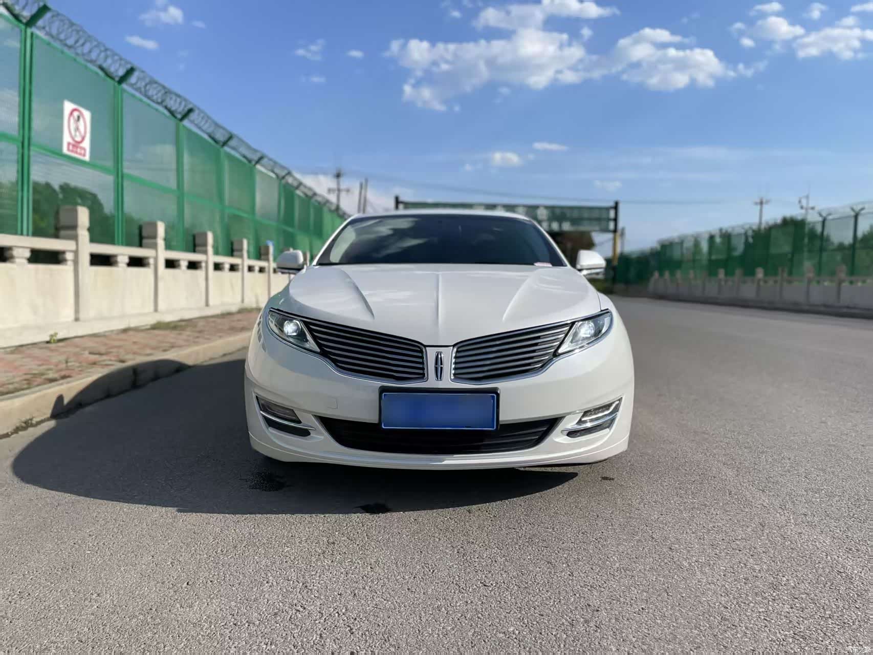 Lincoln MKZ, 2016 2