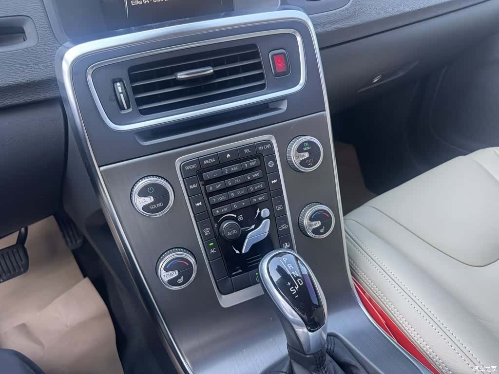 Volvo S60, 2014 все фото