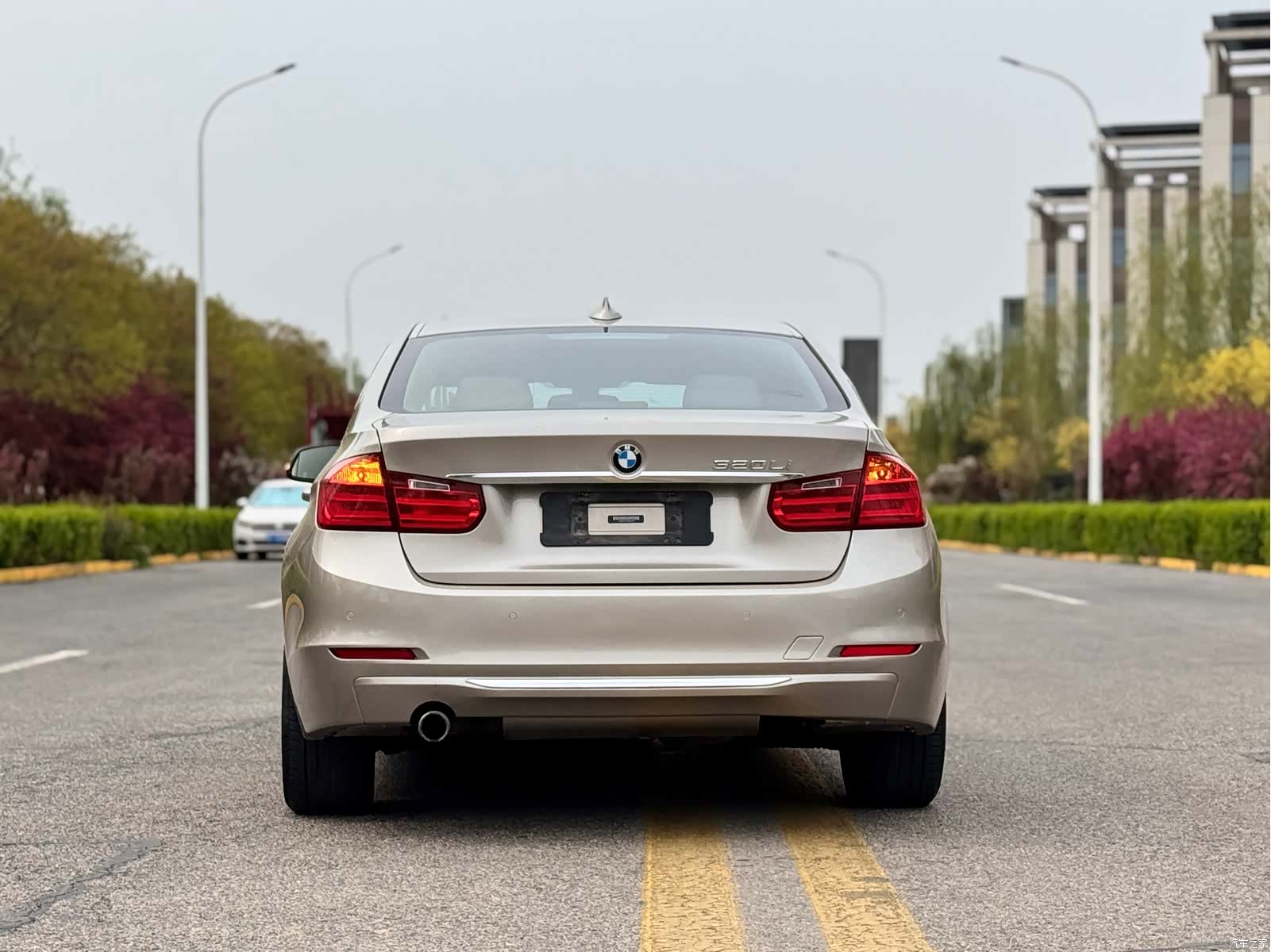 BMW 3 Series, 2013 28