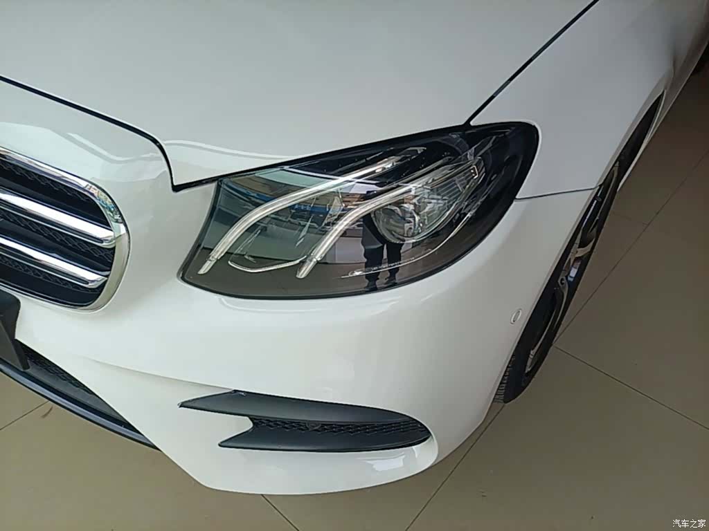 Mercedes-Benz E-Class, 2017 24