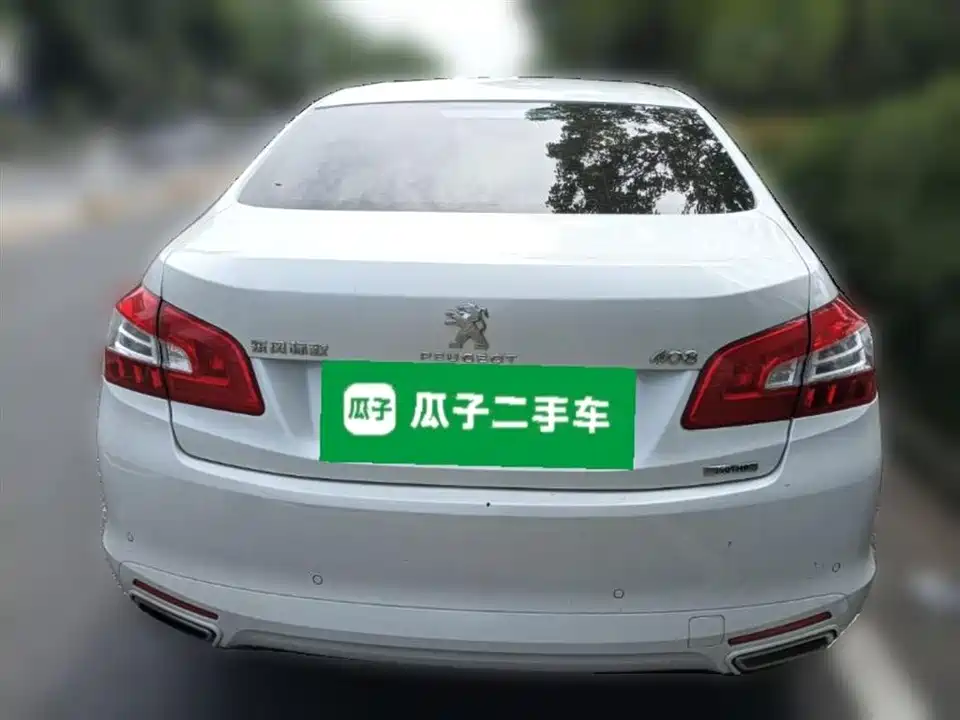 Peugeot 408