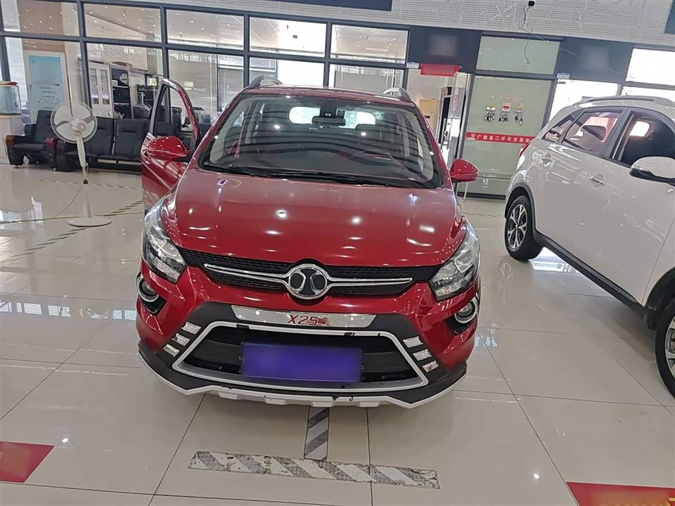 BAIC Shenbao X25