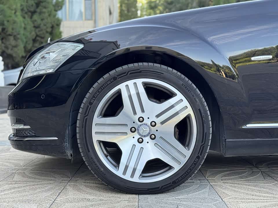 Mercedes-Benz S-class
